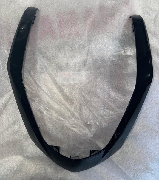 Genuine Yamaha Cover, Front, 2DP-F2865-00-P0 OEM GPD125-ANMAX GPD125 Black