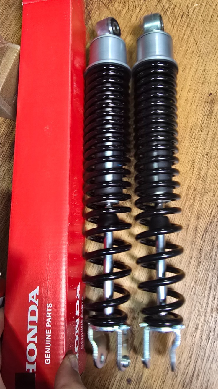 Genuine Honda PCX125 Rear Shock Absorber 2018 2019 2020 WW125AK 52400-K97-T01