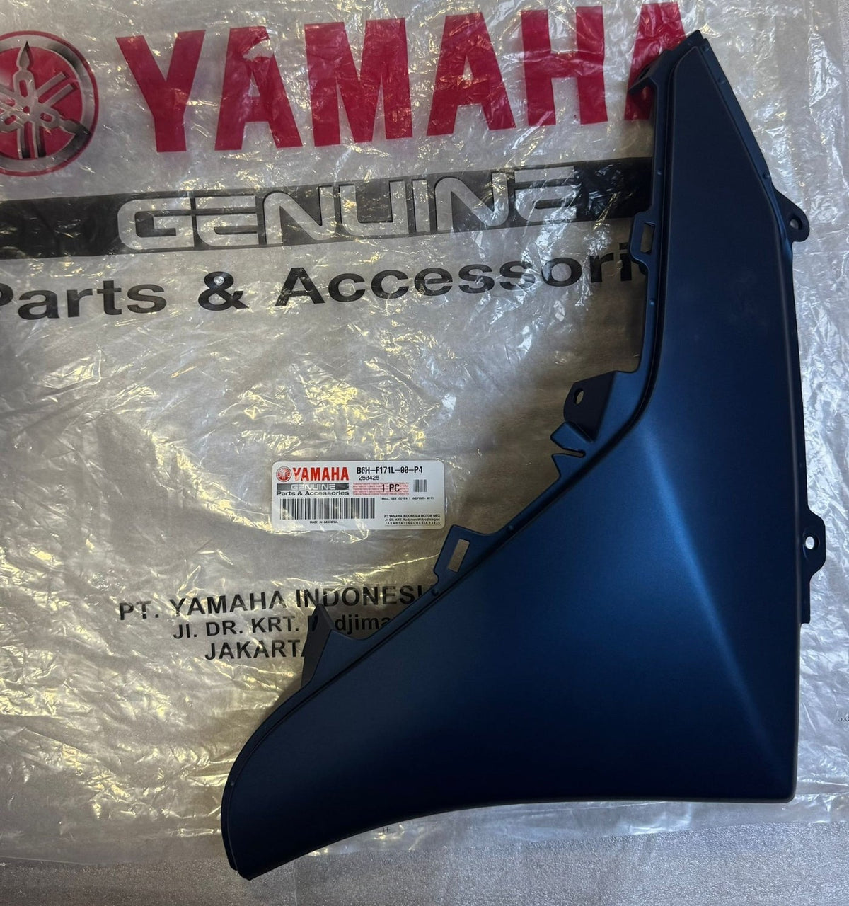 Yamaha NMAX 125 2021-2024 Side Cover 2 B1T1 Mole Matt Dark Purplish Blue