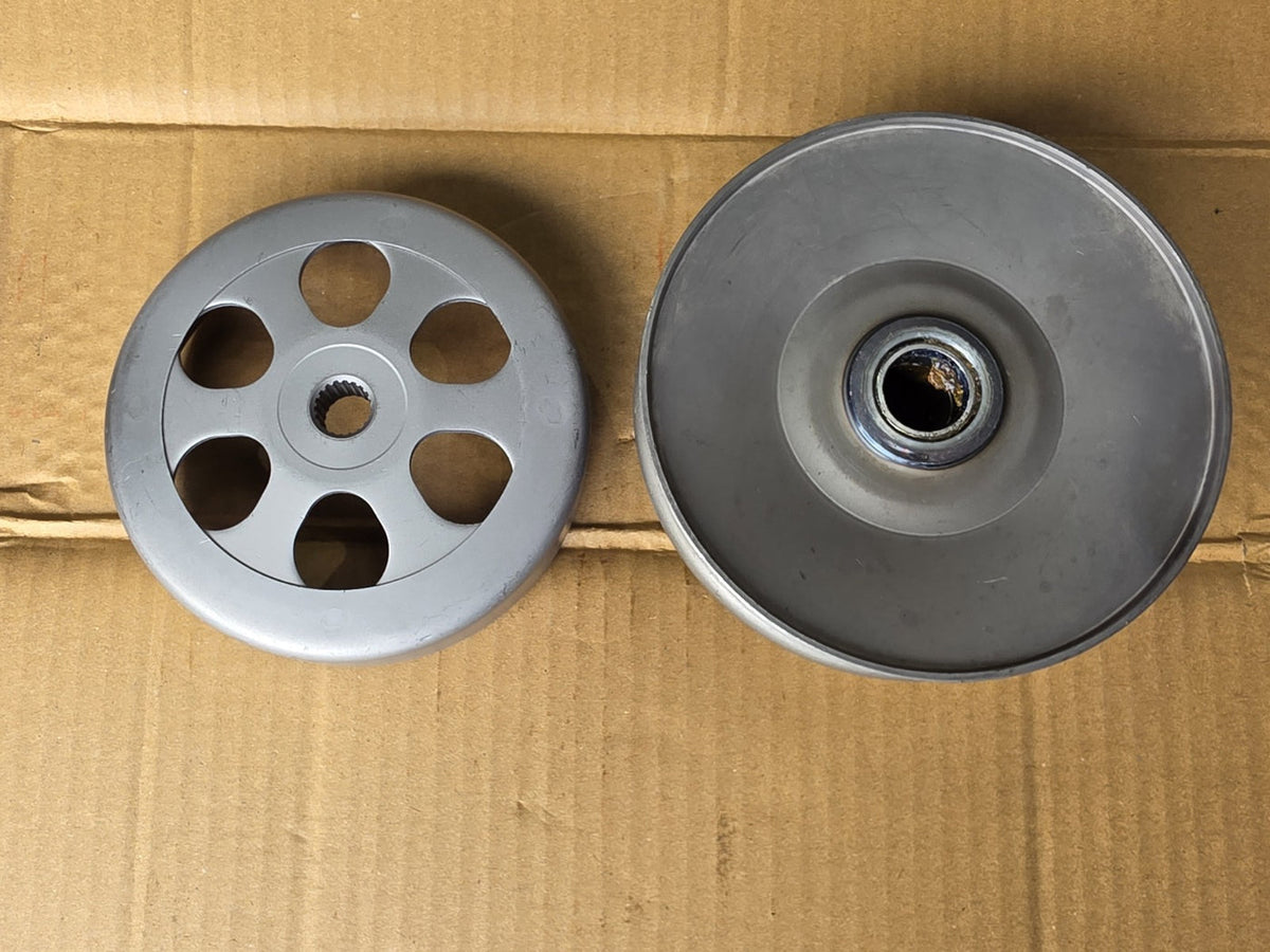 Complete Clutch pulley assy with bell  for Piaggio  Fly Liberty Vespa GT 125