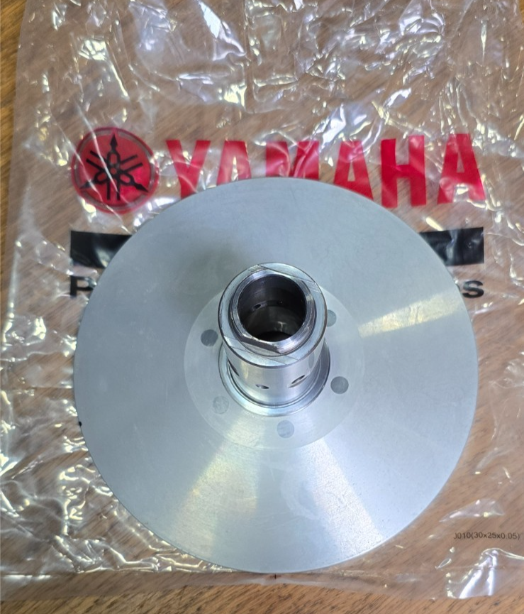 Yamaha Secondary Sliding Sheave, B74-E7670-00 OEM CZD300-AX-MAX 300 ABS