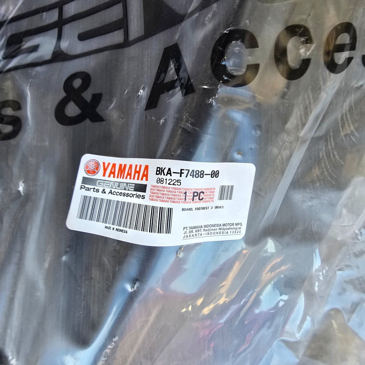 Genuine Yamaha XMAX 300 2023+ Footrest 2 Board BKA-F7488-00