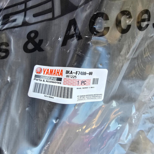 Genuine Yamaha XMAX 300 2023+ Footrest 2 Board BKA-F7488-00